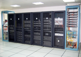 網(wǎng)絡(luò)控制中心